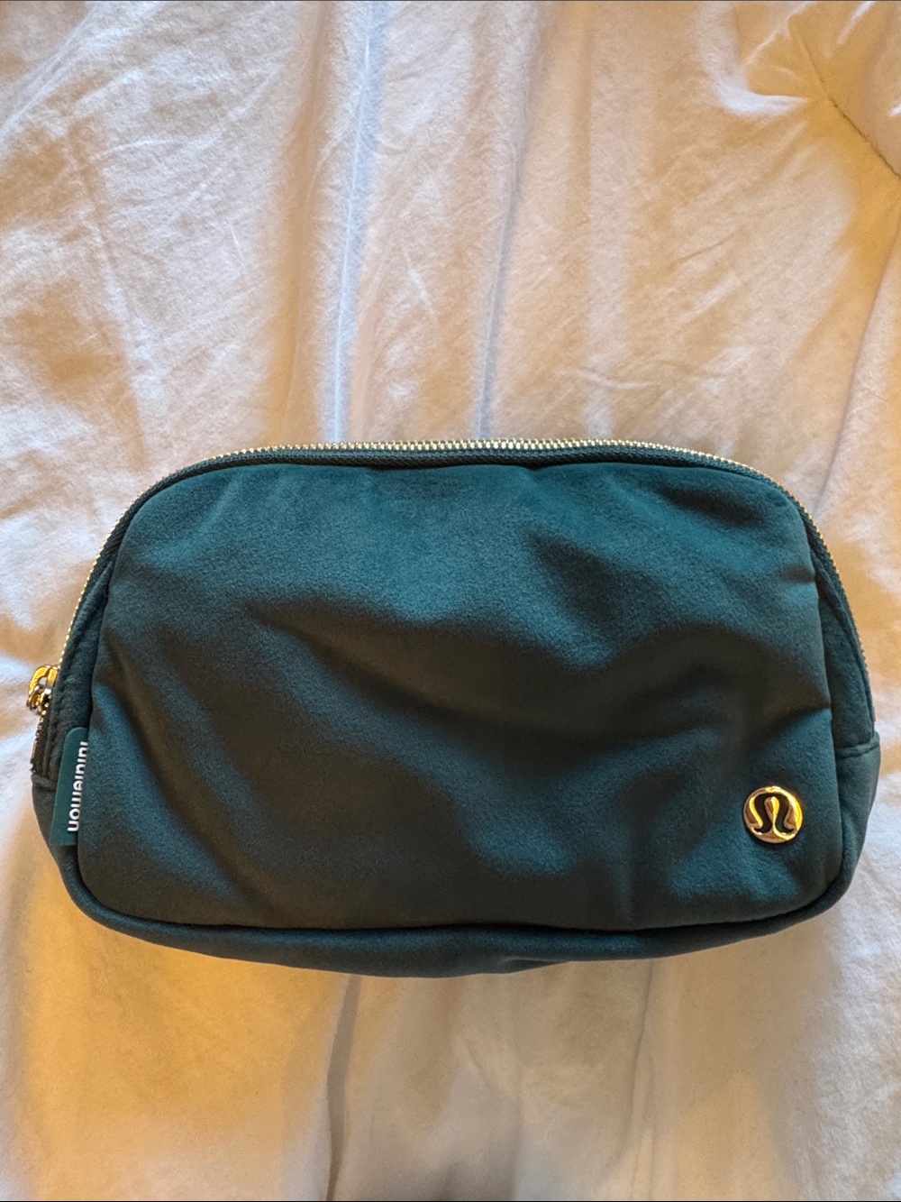 lululemon athletica green everywhere belt bag
